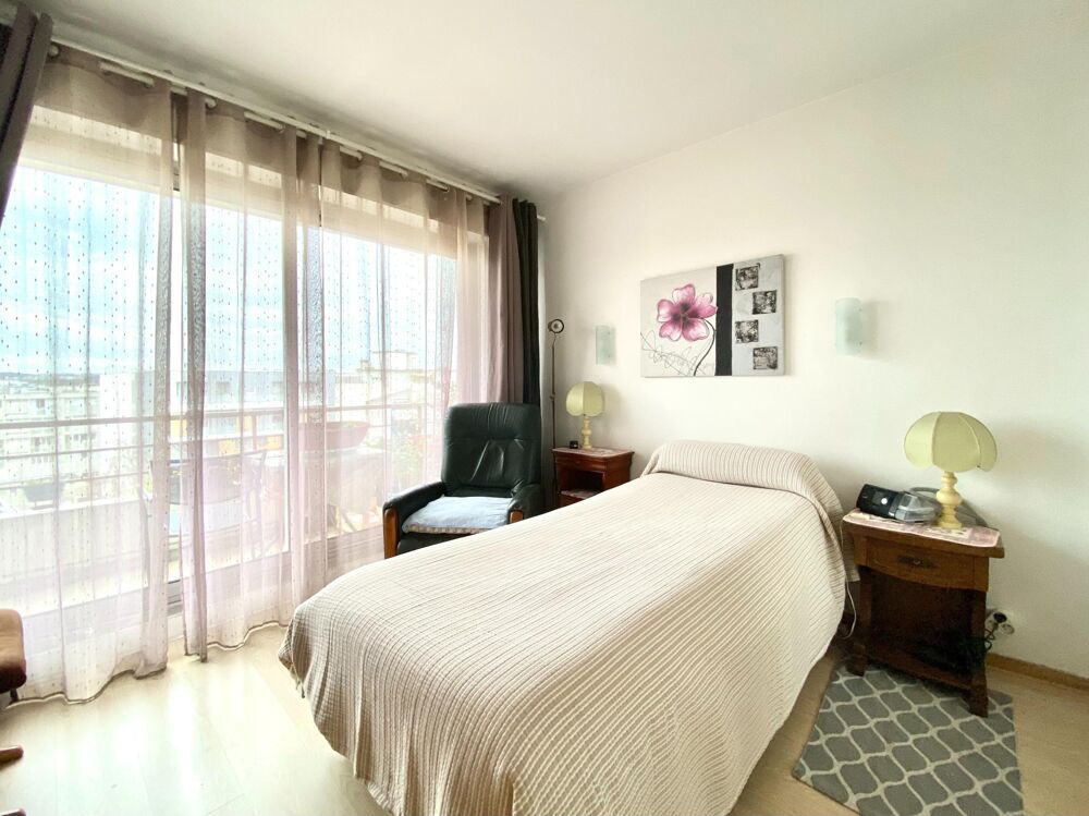 Vente Appartement Appartement 3 pièces avec un balcon, une place de parking et une cave Fresnes