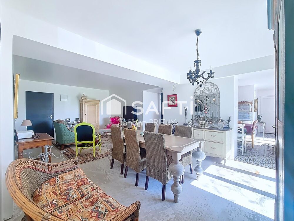 Maison 9 pièces 275 m² · à Commes · 275 m² · 690 000 €