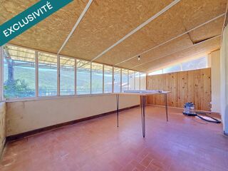  Immeuble à vendre 230 m²