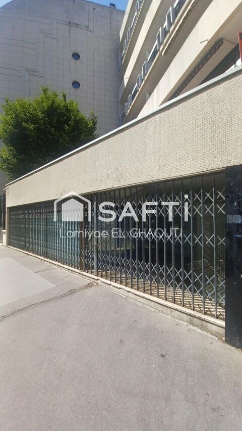 LOCATION - BEAUX VOLUMES 2555 75018 Paris 18e arrondissement