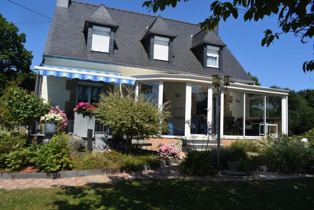 Maison 5 pièces 102 m² · à Pedernec · 102 m² · 228 000 €