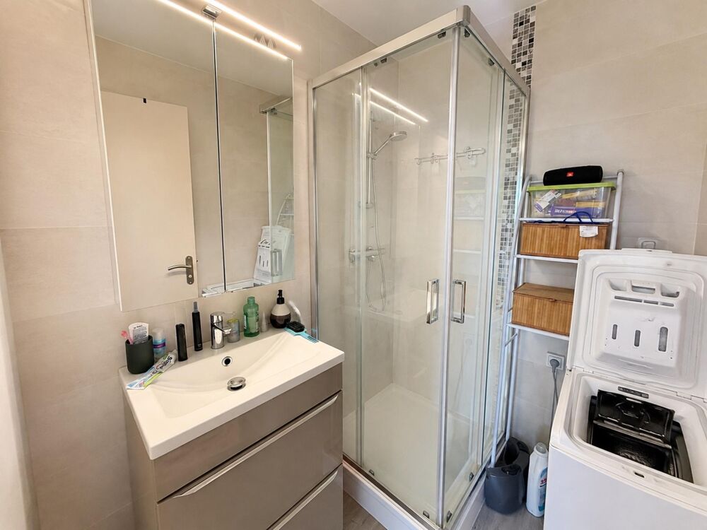 Vente Appartement T2 avec terrasse, vue dégagée et parking Nimes