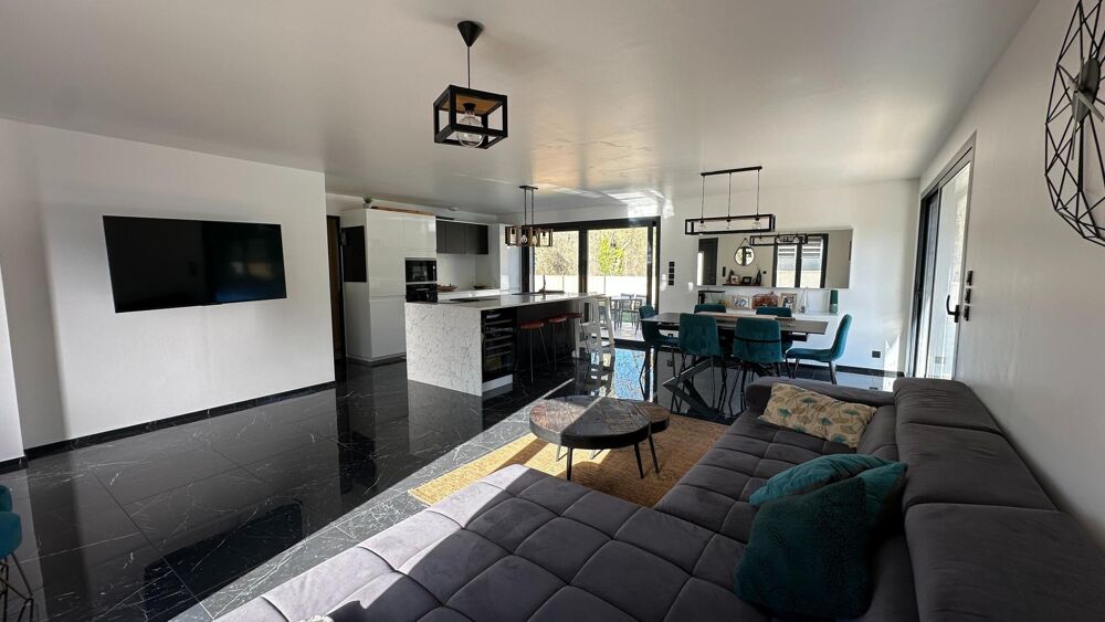 Vente Maison Maison rénovée 105 m² – Calme, vue forêt – Sadirac Fargues-saint-hilaire