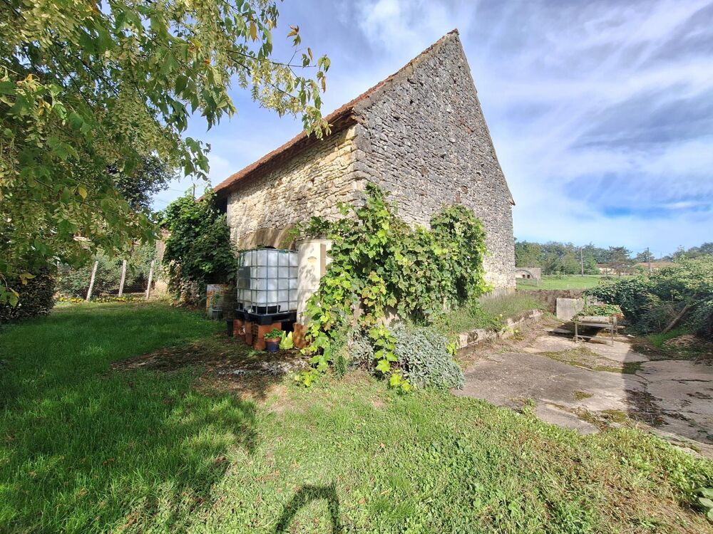 Grange en pierre à rénover  Beau potentiel  Terrain constructible
