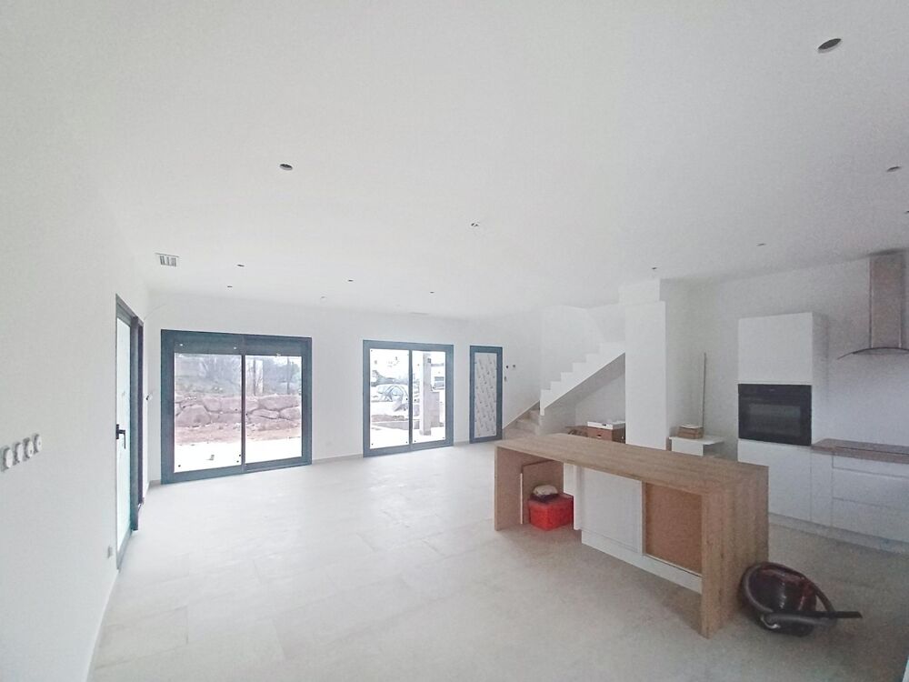 Une maison 112M2 4 faces