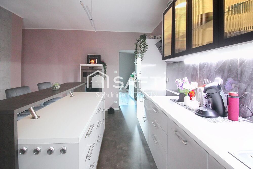 Vente Appartement Appartement Duplex avec 3 chambres-mezzanine-caves-garage et jardin! Villerupt