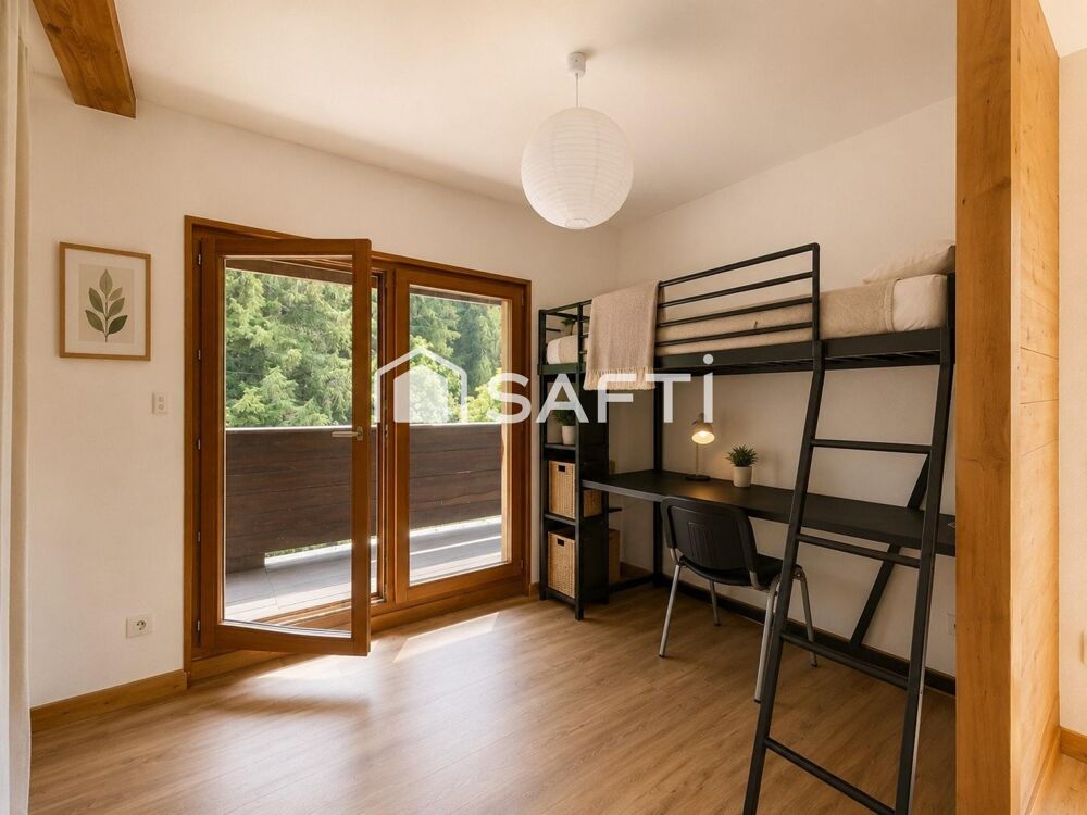 Vente Appartement T3 dans un chalet de montagne avec jardin (environ 300m2) sur une parcelle de 7 687m2, à 5 minutes en voiture du centre. Villard-de-lans
