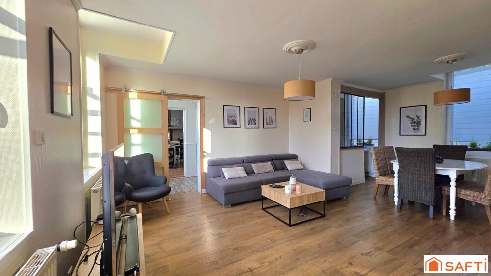 Vente Maison Superbe longère T6 de 163m², habitable de plain pied, sur un parc de 1884m² Lesdins