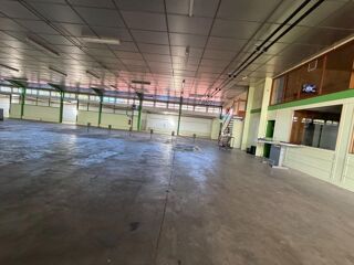   1 980 m² pour la croissance de votre entreprise Charnay-les-macon
