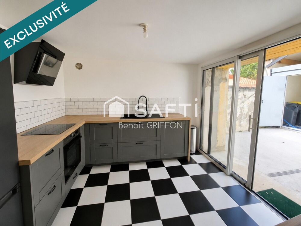 Vente Maison Maison rénovée avec patio et dépendance Le longeron
