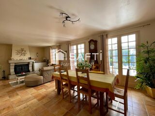  Maison à vendre 9 pièces 163 m²