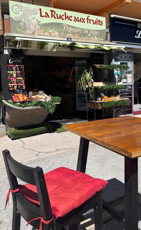 Commerce au coeur du Lavandou 349800 83980 Le lavandou