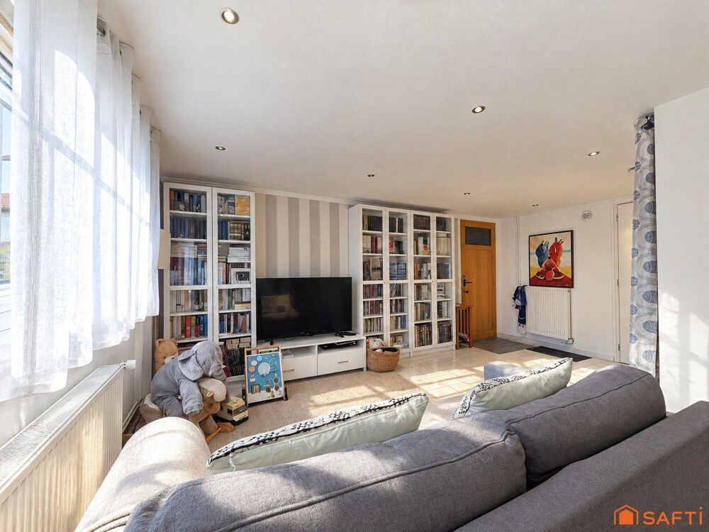 Vente Maison Maison 6 pièces - proche centre ville - jardin - garage Colombes