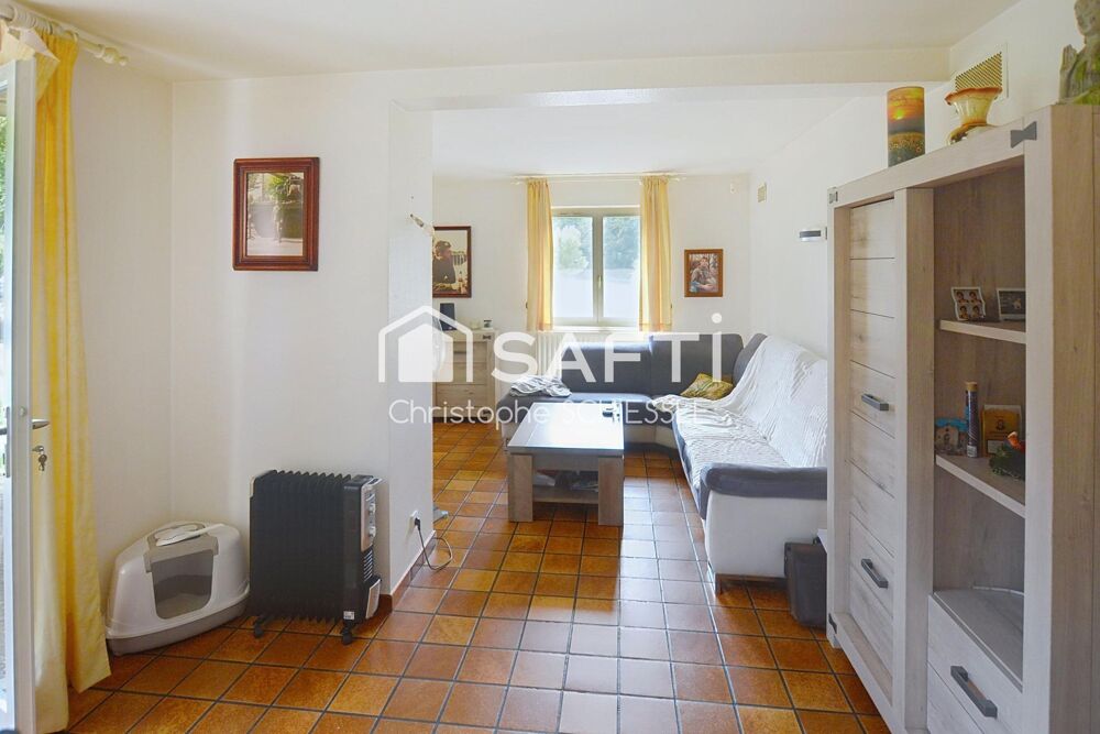 Vente Maison Maison T9 sur 30 ares de terrain Lebetain