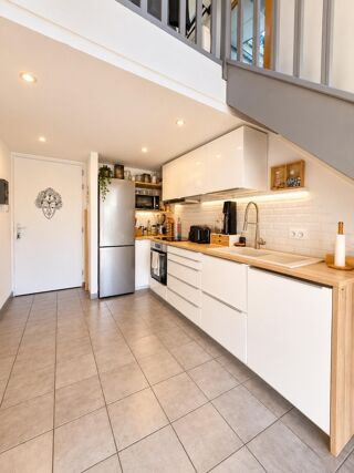 Vente Appartement Bel appartement T2 de 55m2 en duplex avec terrasse et bureau Aix-en-provence