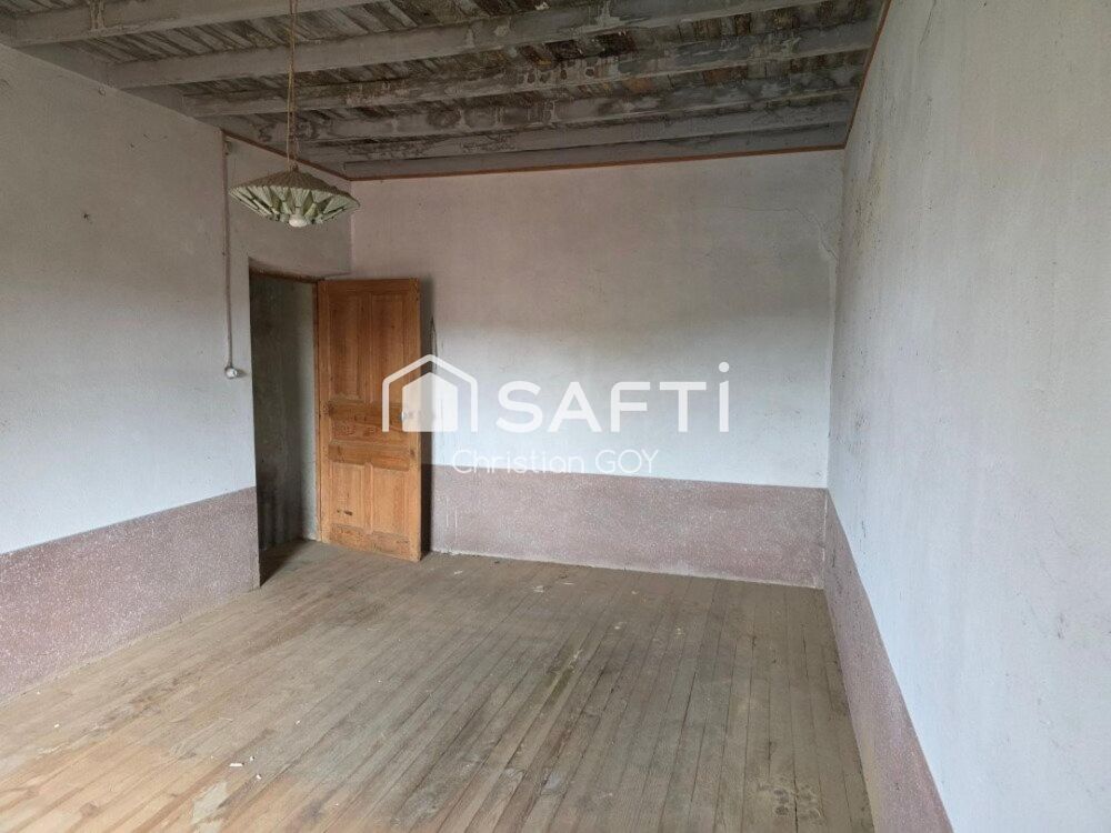 MAISON 90 M² - TERRAIN 700 M² - TRAVAUX A PREVOIR -