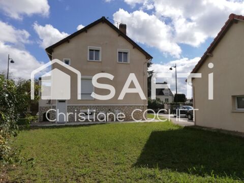   Maison r�nov�e 102m2 carrez, 120m2 au sol + 110m2 au sol garage pour un 2�me b�ti sur 703m2 de terrain Maison - 6 pi�ce(s) - 215 m�