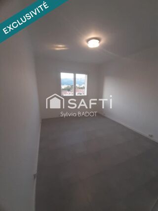  Appartement  vendre 4 pices 70 m