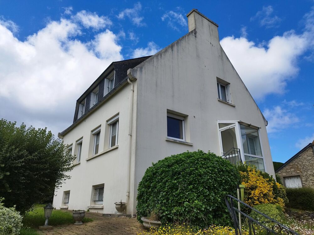 RARE. MAISON AVEC HANGAR DE 600M² PROCHE DE LA MER