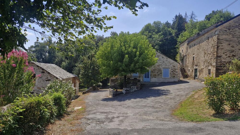 Vente Maison Ensemble immobilier deux habitations et dépendances Brassac