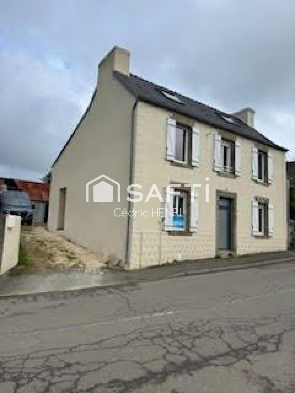 Vente Maison maison de village entièrement rénové sur parcelle de 812m2 Saint-segal