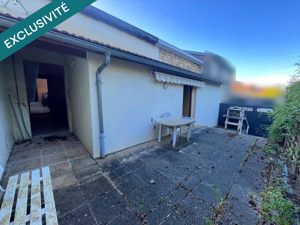 Lot de deux maisons remplies de potentiel