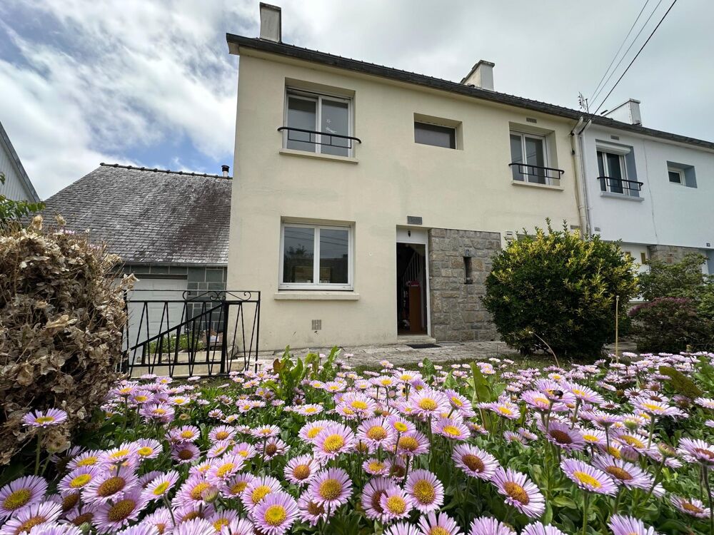 Maison familiale à proximité des commodités