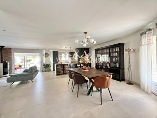  Maison � vendre 6 pi�ces 144 m�
