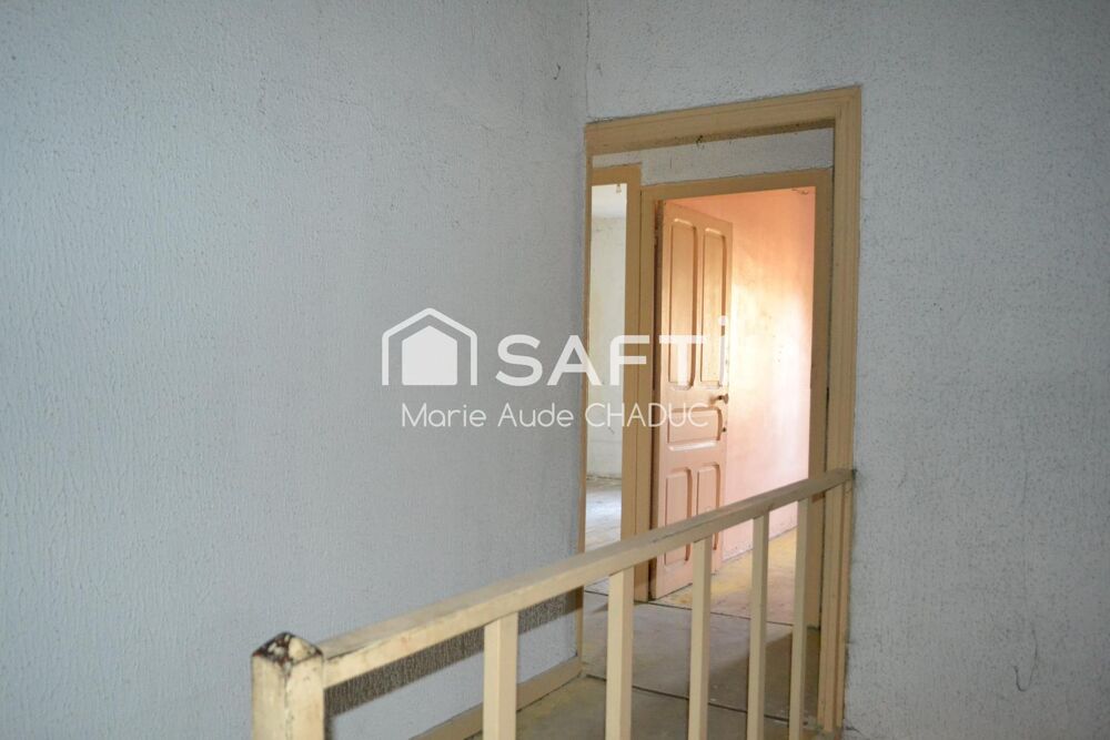 Vente Maison Immeuble 105 m2 sur trois niveaux, cour Joyeuse