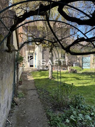  Maison � vendre 8 pi�ces 187 m�
