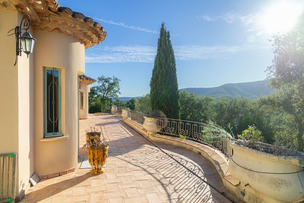 Villa provençale. Golfe de Saint-Tropez