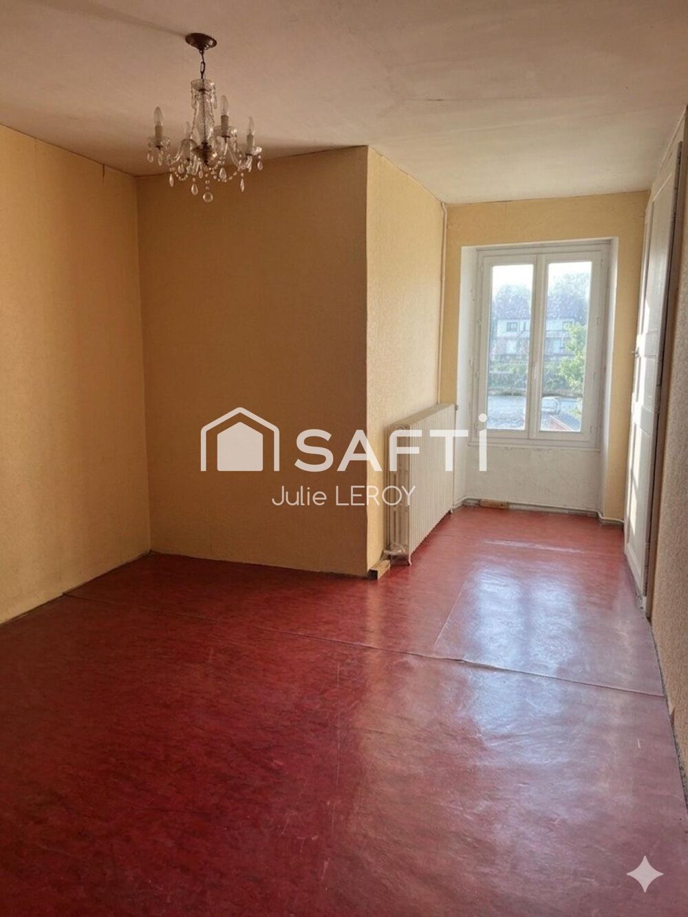 Vente Immeuble Immeuble locatif, situé à Loué -72540 Loue