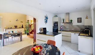  Maison � vendre 8 pi�ces 250 m�