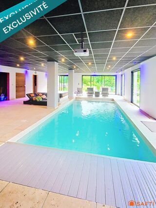  Maison � vendre 8 pi�ces 350 m�