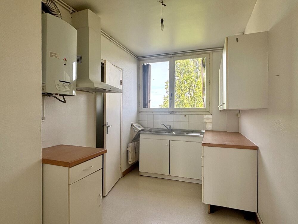 Vente Appartement Compiègne. Appartement lumineux 71m² (3 chambres) Compiegne