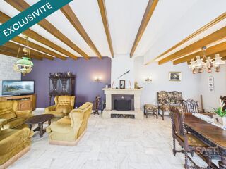  Maison � vendre 8 pi�ces 211 m�