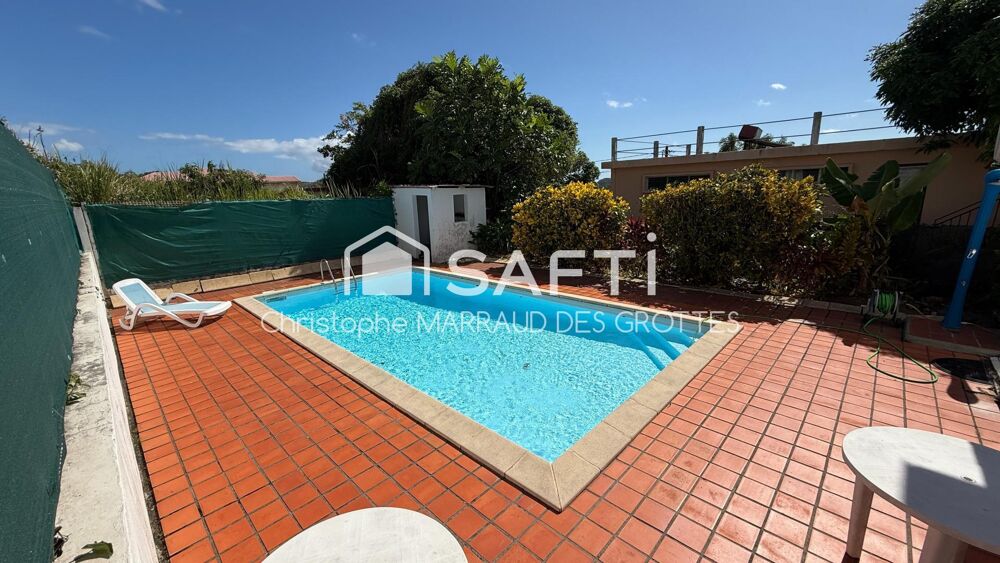 Maison sur deux niveaux avec piscine et T2 au RDC