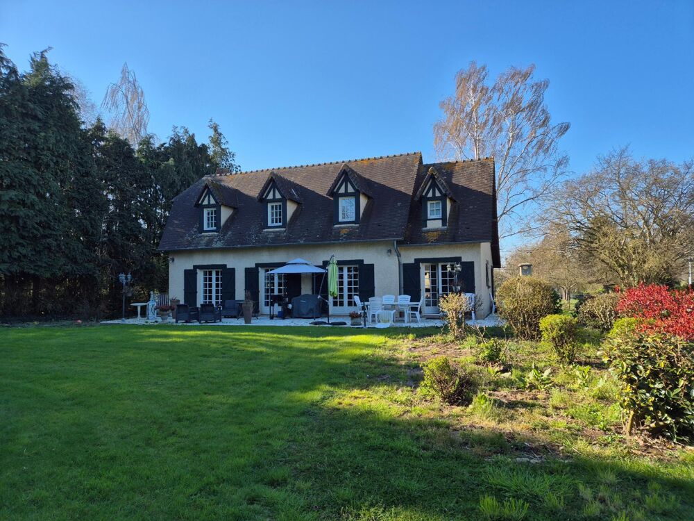 Léquilibre parfait entre nature et accessibilité, disposant d'un parc de 3193 m²