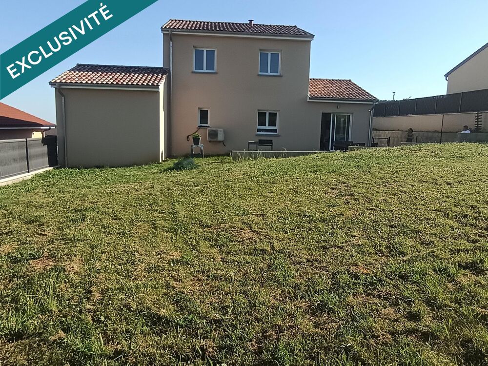 Idéalement située à Hurigny, cette maison individuelle de 2024 est idéale pour une famille