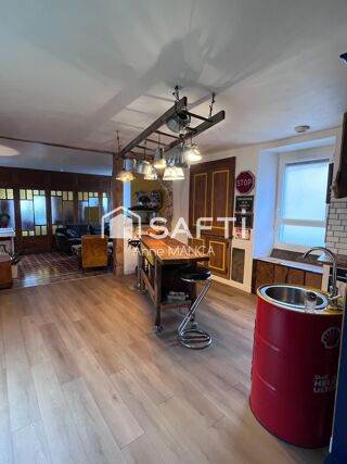  Maison � vendre 7 pi�ces 220 m�