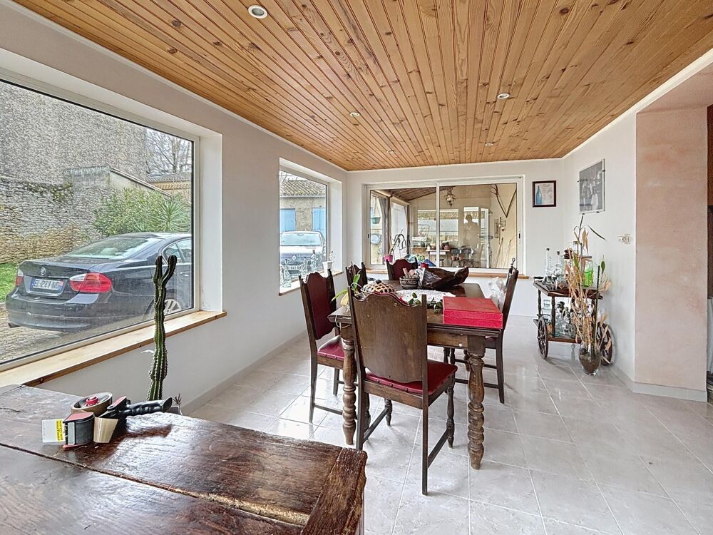 Maison de village 155 m²  Jardin 575 m²