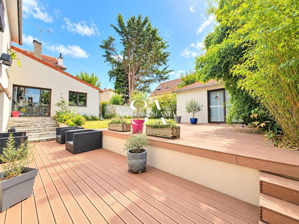 Vente Maison Maison familiale de 233 m2 avec jardin et bureau indépendant dans le quartier des Fleurs Alfortville