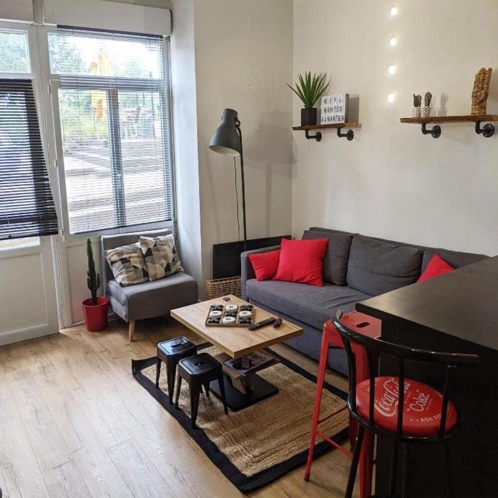 Charmant T2 meublé entièrement rénové  Quartier Quai de Versailles / Île de Versailles  Nantes