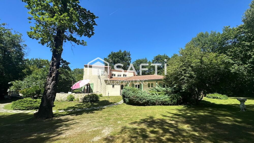 Vente Maison Maison de caratère de 173 m² sur terrain arboré de 3 100 m² – Environnement bucolique Fargues-saint-hilaire