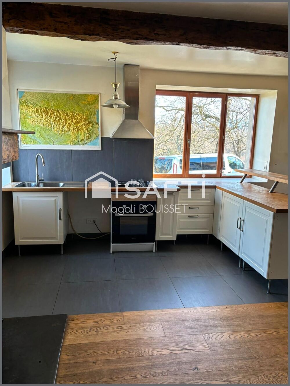 Vente Maison Maison Commingeoise T4 environ 128m², dépendance, grange, hangar, jardin 5580m², vue sur le Cagire depuis l'extérieur. Ganties