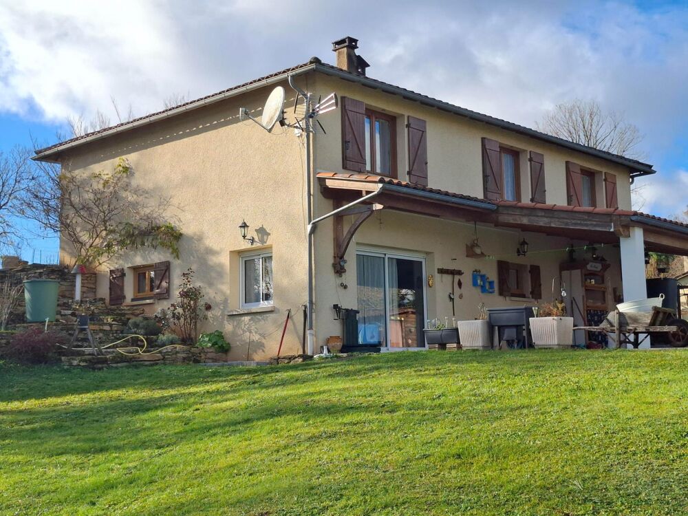 Spacieuse maison avec deux logements indépendants , sans travaux !
