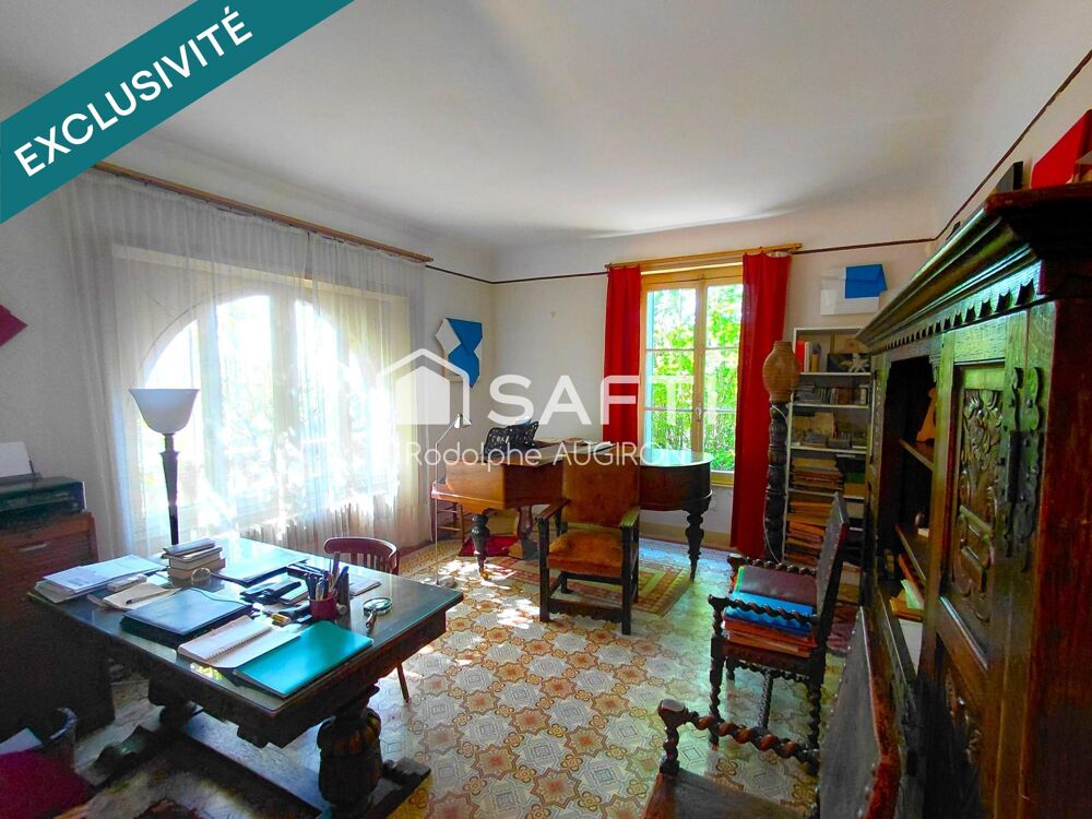 VILLA de Maître