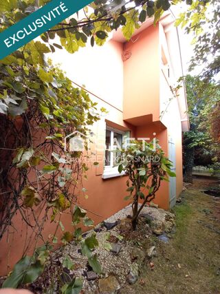  Maison  vendre 5 pices 101 m