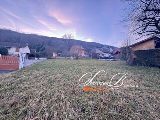  Terrain à vendre 915 m²