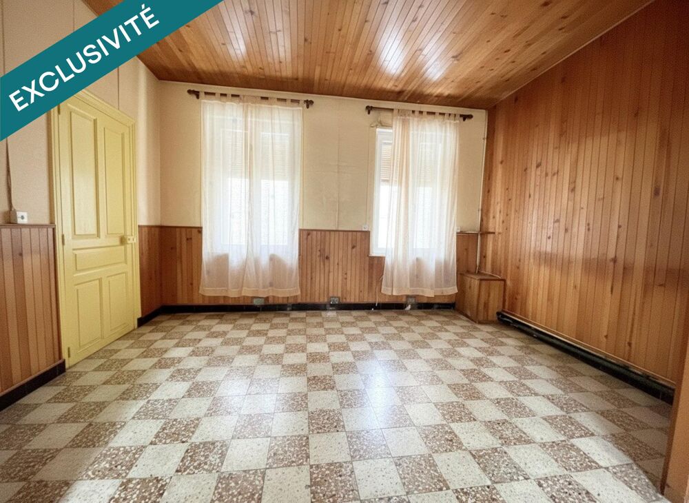 Maison proche du centre ville avec garage, cour et dépendances
